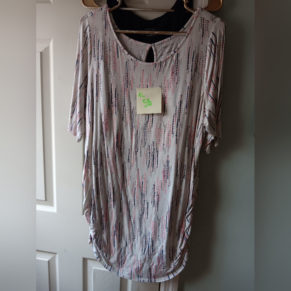 Maternity clothes - Picture 4 of 13